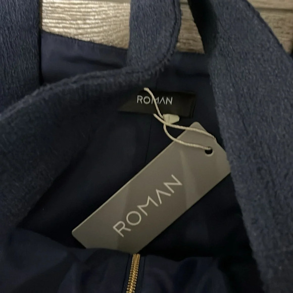 Elegant Navy Midi Dress - Picture 5 of 5